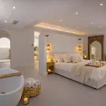Вилла Luxury Sea Views Smart Bliss, 2 Stunning Sea Views, Infinity Pool, Sauna, Gym, Cinema, Full Smart Technology And Full Privacy Praia Da Luz