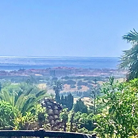 Villa Luxury Sea Views Smart Bliss, 2 Stunning Sea Views, Infinity Pool, Sauna, Gym, Cinema, Full Smart Technology And Full Privacy Luz