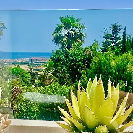 Luxury Sea Views Smart Bliss, 2 Stunning Sea Views, Infinity Pool, Sauna, Gym, Cinema, Full Smart Technology And Full Privacy Villa