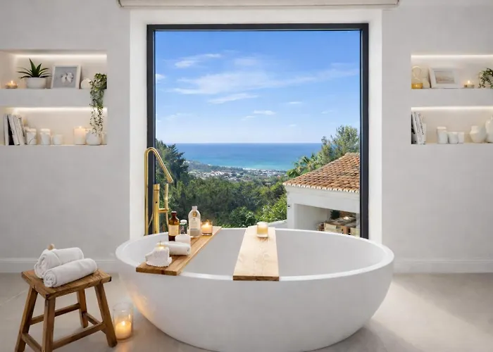 Luxury Sea Views Smart Bliss, 2 Stunning Sea Views, Infinity Pool, Sauna, Gym, Cinema, Full Smart Technology And Full Privacy Villa *